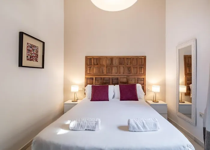 BnS Dauro Suites